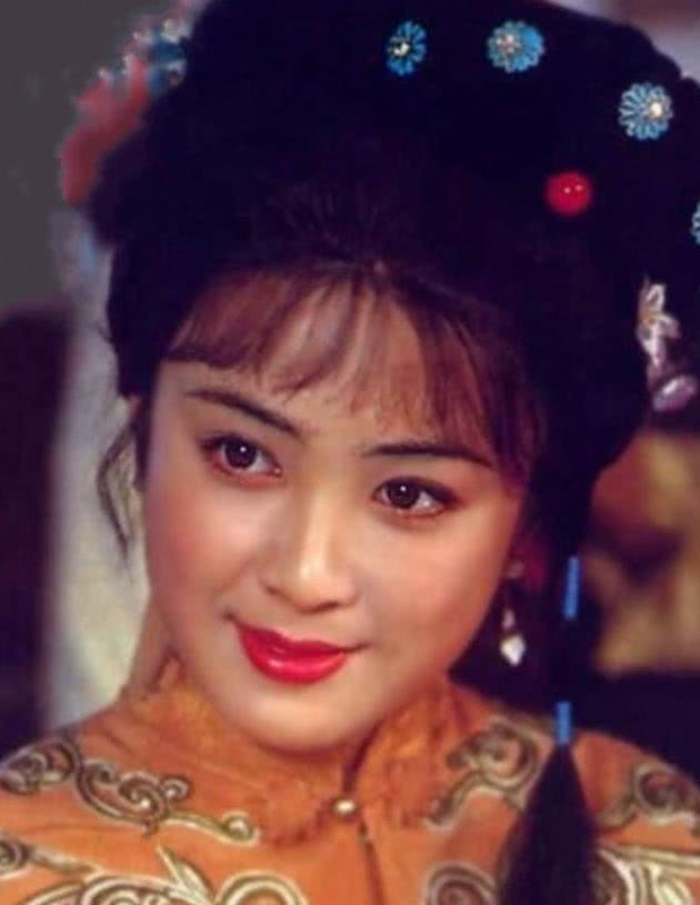 最美妲己傅艺伟为何自甘堕落，从“最美妲己”到“阶下囚”