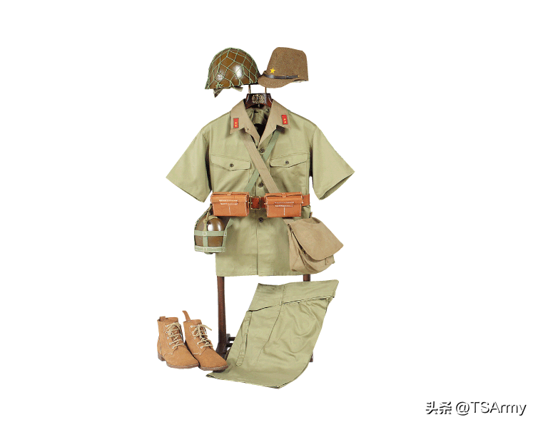 在二戰期間的日軍制服主要為四種,第1種是昭和五式軍服,第2種是98式