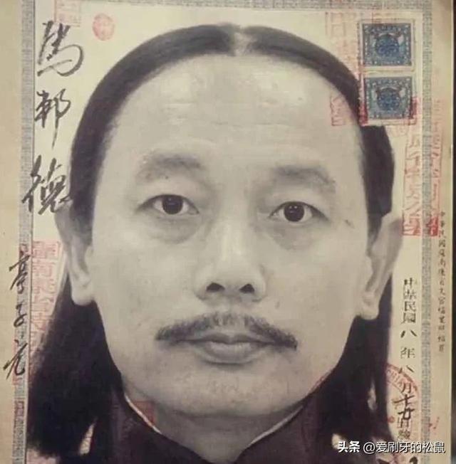 对女生没兴趣是怎么回事，对女生不感兴趣是怎么回事（朋友们我现在对女人没兴趣了怎么办）