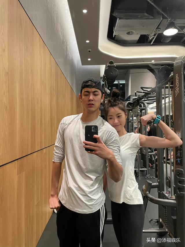 阚清子纪凌尘在一起多久，阚清子纪凌尘在一起多久分手（纪凌尘晒与女友合照官宣恋情）