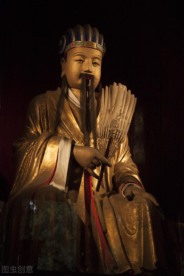 关于诸葛亮的作文，神机妙算的诸葛亮作文（反向思维中考满分作文《诸葛亮真的聪明吗）