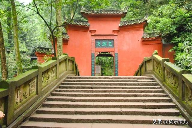 成都必去的9大景点，成都必去的景点（四川-成都十景）