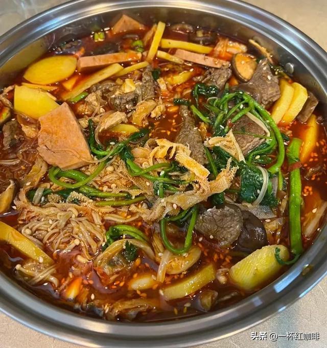 必吃的30种食物这些食物非常好吃，中国最受欢迎的十种小吃