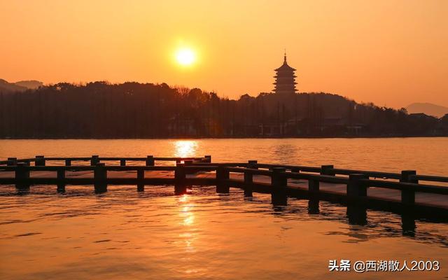 水漫金山什么意思，水漫金山的意思（杭州旅游成语故事，）