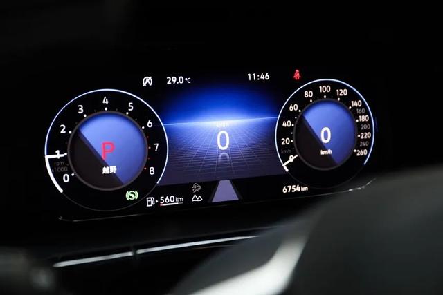 途昂油耗多少钱一公里，途昂每公里油耗多少钱（数字化升级的全新途昂）