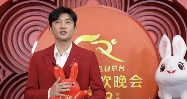 苏有朋多大年龄，苏有朋多少岁了今年多大（苏有朋：年夜饭在餐厅吃）