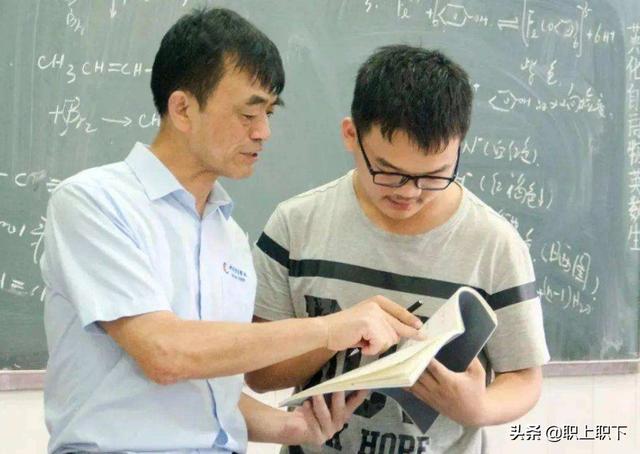 80年的属老虎的今年多少岁，属虎的年龄分别是多少岁（80后90后可能要干到65岁退休）