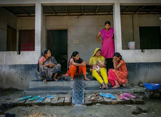 9.8分哭着看完的纪录片，看完这部纪录片我庆幸生在中国