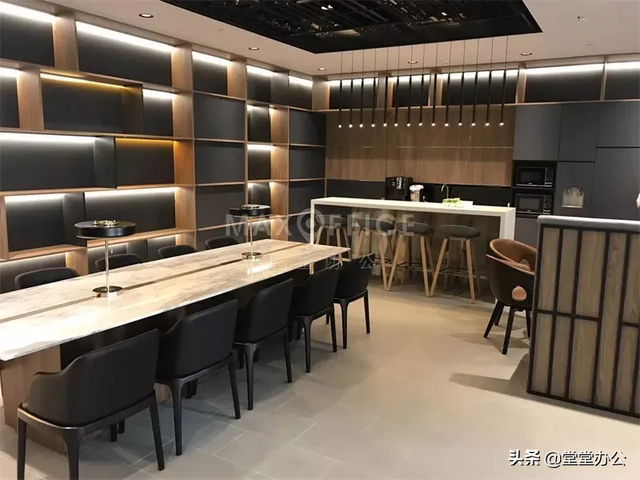上海金茂大厦图片，上海金茂大厦传统文化（盘点上海租金前十的写字楼）