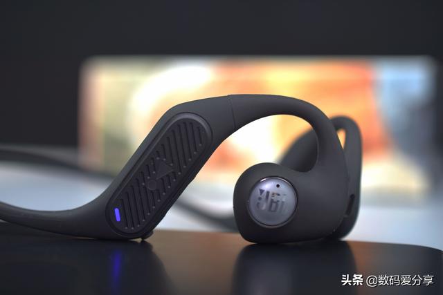 jbl耳机什么档次，jbl耳机属于什么档次（2022新品跑步耳机评测）