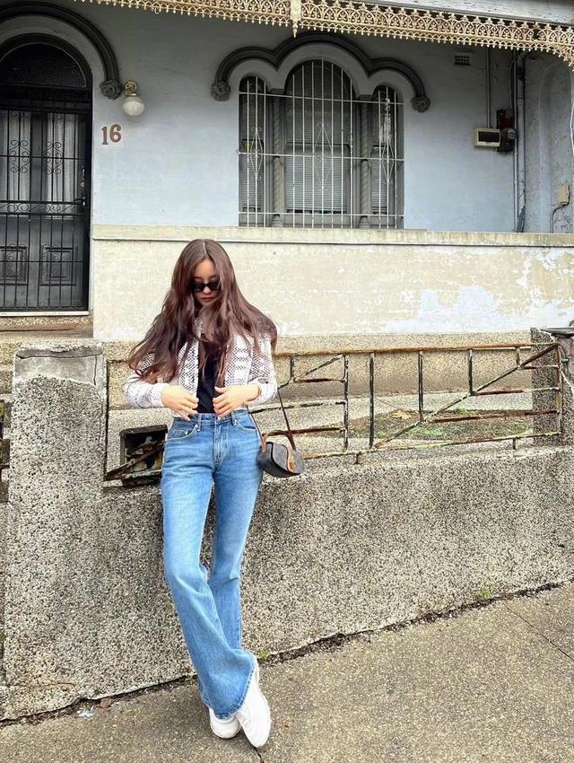 去海边穿什么鞋子合适，去海边沙滩穿什么鞋最合适（今夏最火的4双新鞋）