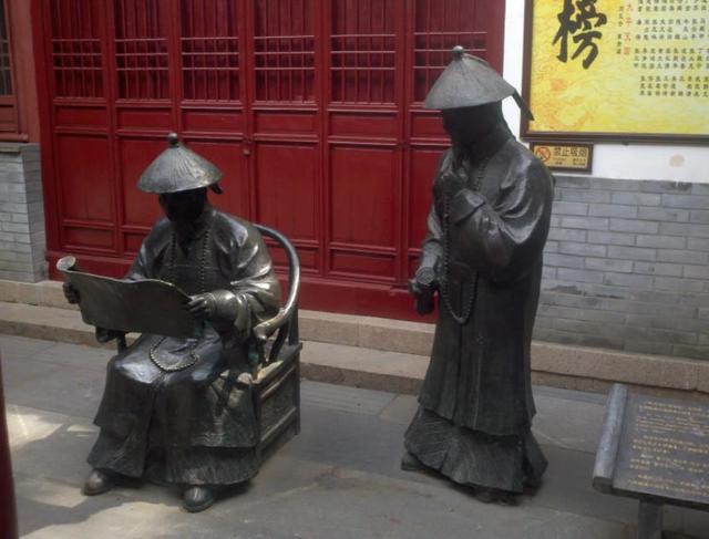 江南贡院该贡院位于哪里，江南贡院位于哪里（看了中国最大的科举考场江南贡院）