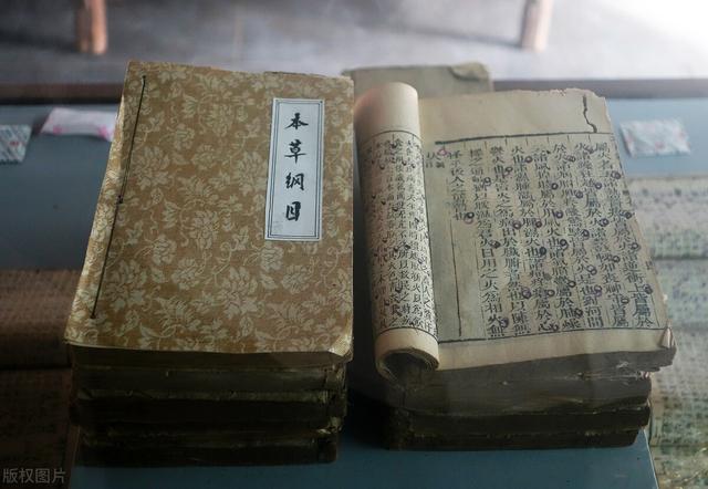 药圣李时珍个人简介，药圣是谁（一代药圣——李时珍）