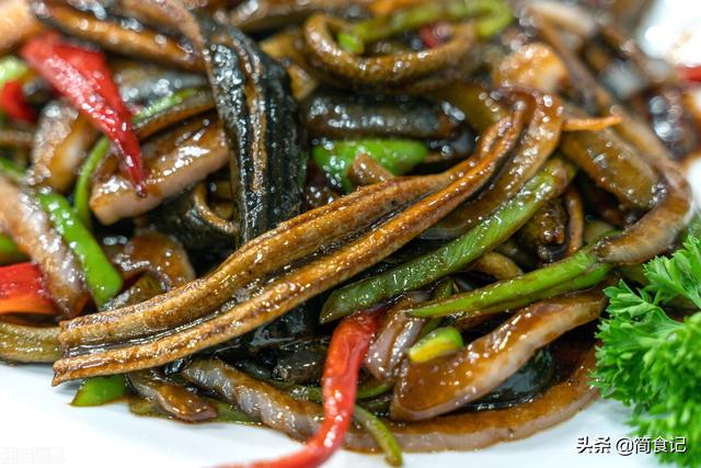 中国顶级小吃之都排名，国内小吃之都十大排行榜（联合国评选的“8大美食之都”）