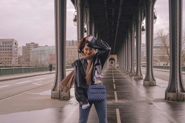 朴信惠身高，朴信惠 体重（朴信惠巴黎出游好心情）