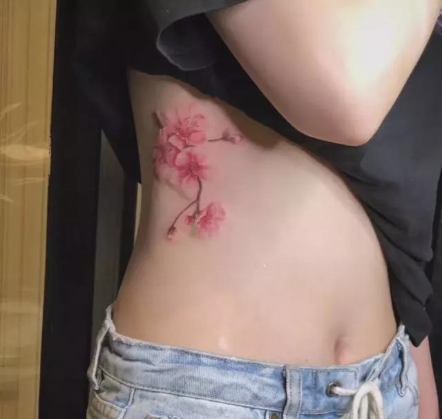 男人纹身纹什么运气好，男人纹身纹什么最好（爸妈能接受的纹身）