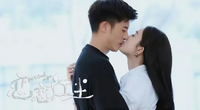 古力娜扎电视剧，古力娜扎演过什么电视剧（两人境遇却大不相同）