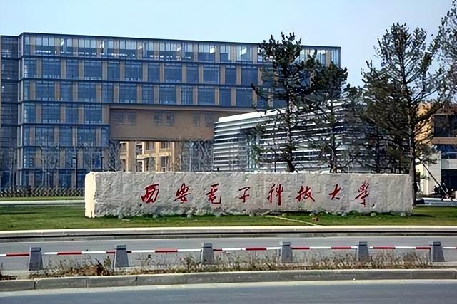 国家励志奖学金什么时候发放，国励奖学金发放时间是什么时候（为特困生设立的国家励志奖学金）