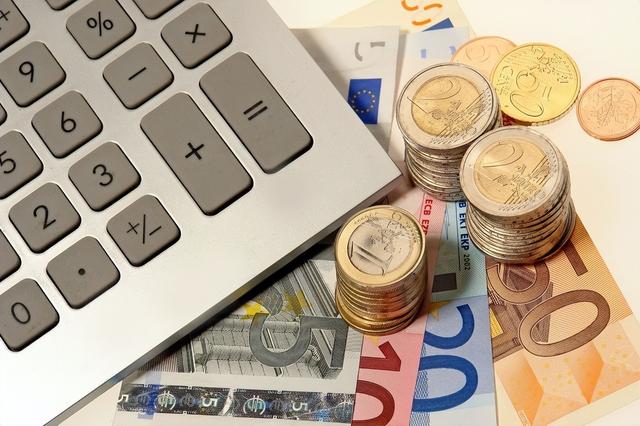 个人养老金账户余额在哪里查，养老金如何查询个人账户余额（能知道退休后养老金大概是多少吗）