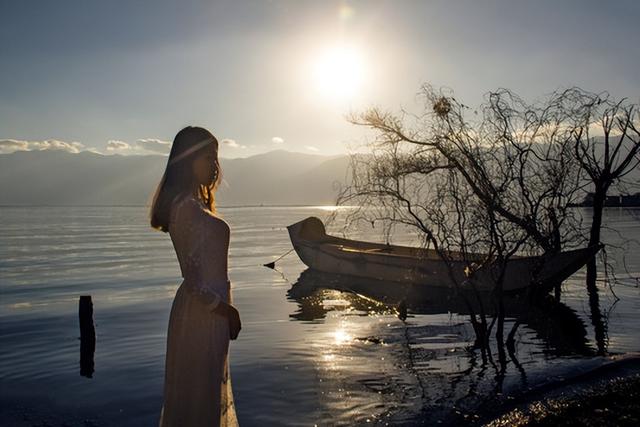新手视频剪辑怎么赚钱，新手视频剪辑怎么赚钱抖音（我是怎么通过视频剪辑赚钱的呢）