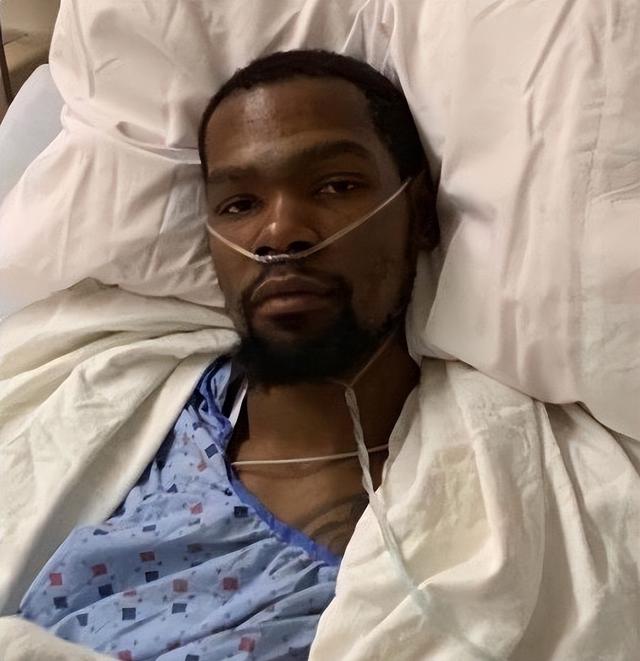 勇士几个总冠军，库里带领勇士赢得几次总冠军（哪一冠意义最大）