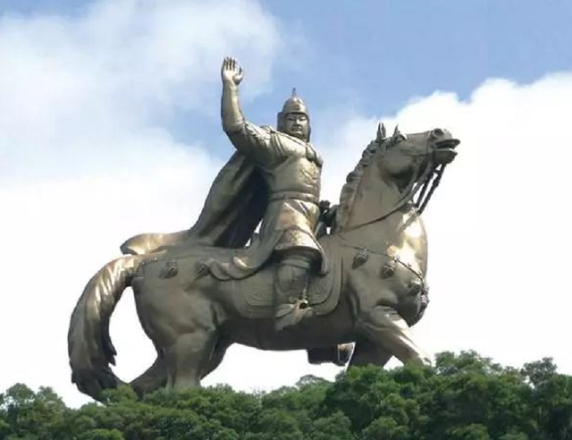 戴季陶与蒋共用一女，戴季陶真实姓名（秘书透露：违背了先生遗愿）