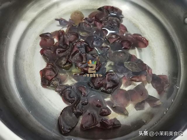 为什么食物越热酸味越明显，为什么食物越热酸味越明显呢（都要多吃5种“酸味”食物）
