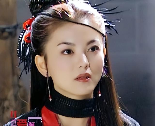 李湘女儿近照李湘晒王诗龄近照，李湘回应王诗龄汉服造型