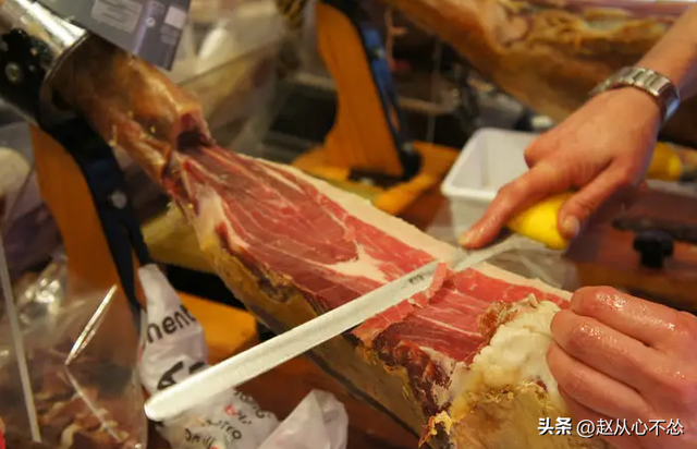 世界上最贵的矿泉水，世界昂贵的美食盘点