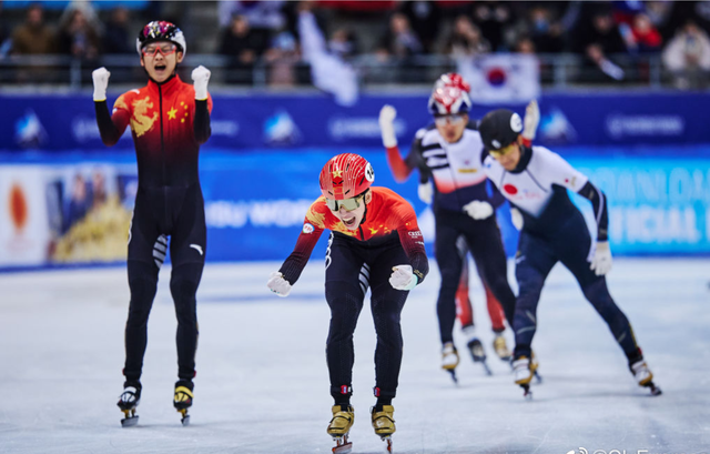 林孝埈中国队首金，林孝俊中国队服（归化林孝埈世界杯为中国夺首金,5年首冠趴教练怀中落泪）