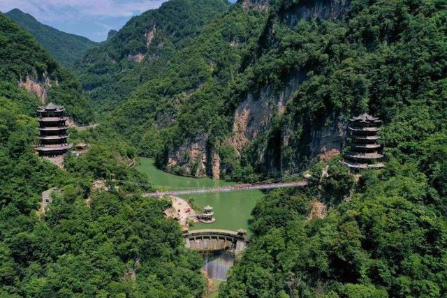 襄阳周边自驾旅游景点，襄阳旅游年卡（湖北襄阳不可错过的八大景点）