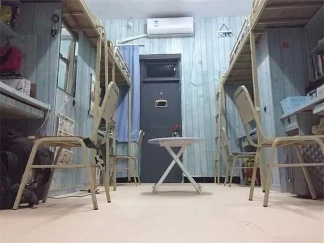 重庆城市科技学院住宿费，重庆大学城市科技学院宿舍条件怎么样—宿舍图片内景（重庆城市科技学院智慧招生数据服务平台选择寝室床位、班级等说明）