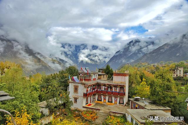 四川有什么好玩的，四川．成都有哪些好玩的地方（四川值得一去的10个地方）