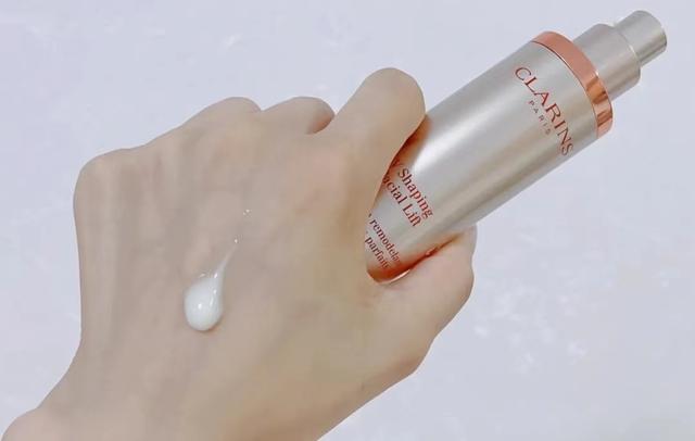 修丽可紫米精华，修丽可紫米精华的功效和作用（有钱一定要用的大牌抗老精华）