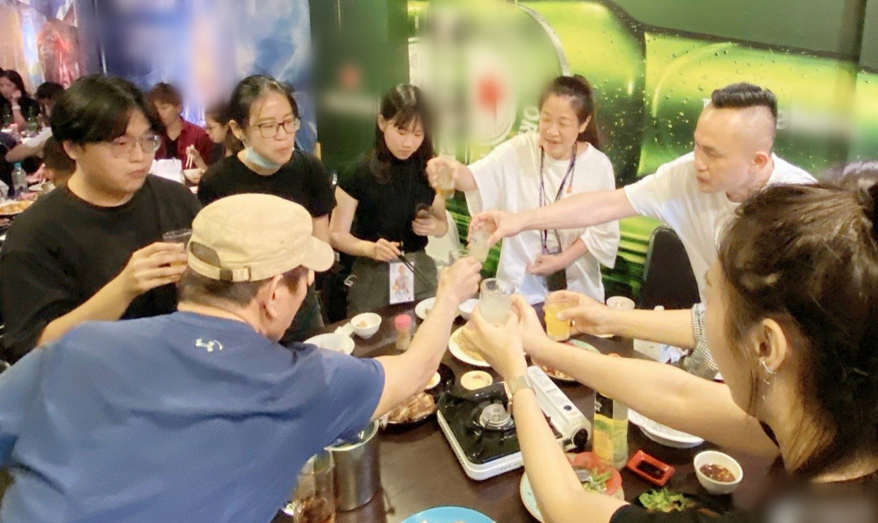 赵传个人资料简介（近日现身餐馆，紧搂小17岁徐怀钰） 第7张