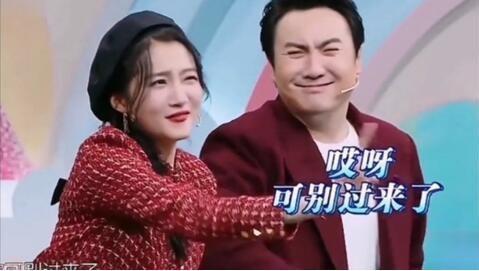 关晓彤演的电视剧大全，关晓彤演过的电视剧（“背景成谜”关晓彤）