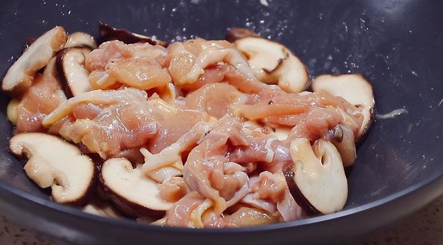 高钾食物有哪些，常见的16种高钾食物（建议：多吃4种“高钾食物”）