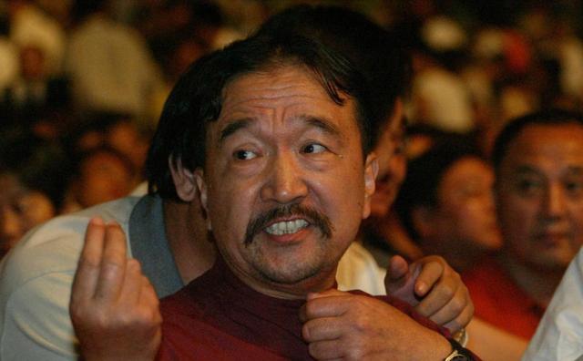 天龙八部扫地僧，天龙八部扫地僧真正身份（8位演艺圈中的“扫地僧”）