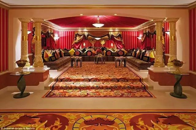 迪拜帆船酒店简介，迪拜帆船酒店介绍（80张高清图带你走进迪拜七星级帆船酒店）