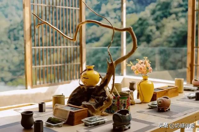 金刚经的精髓就这四句话，《金刚经》的精髓是哪四句话是什么（《能断金刚》里藏着你过去一切、现在一切、未来一切的秘密）