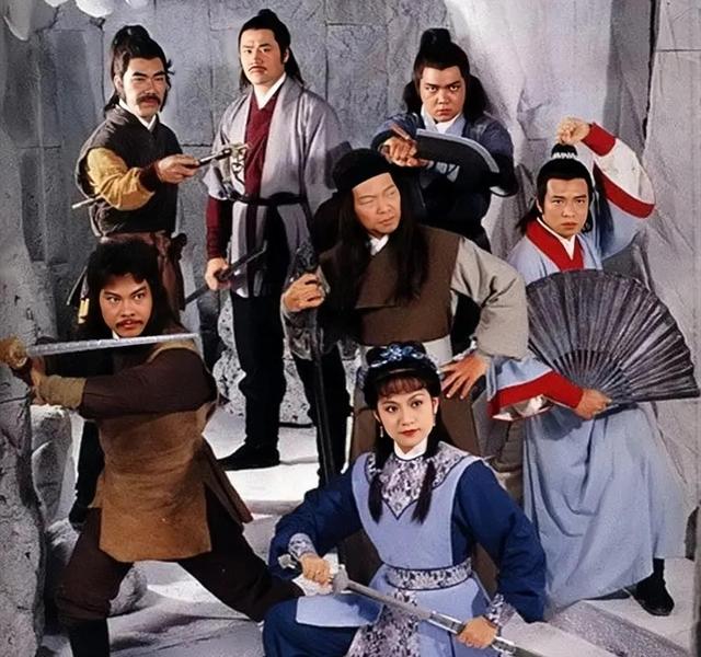 洪七公扮演者83版，83版射雕的龙套都成为了影帝影后