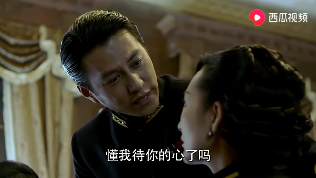 明楼喜欢汪曼春吗，伪装者里的明楼和汪曼春的故事（三看《伪装者》）