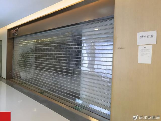 瑜伽服 lululemon，瑜伽界“爱马仕”暴雷