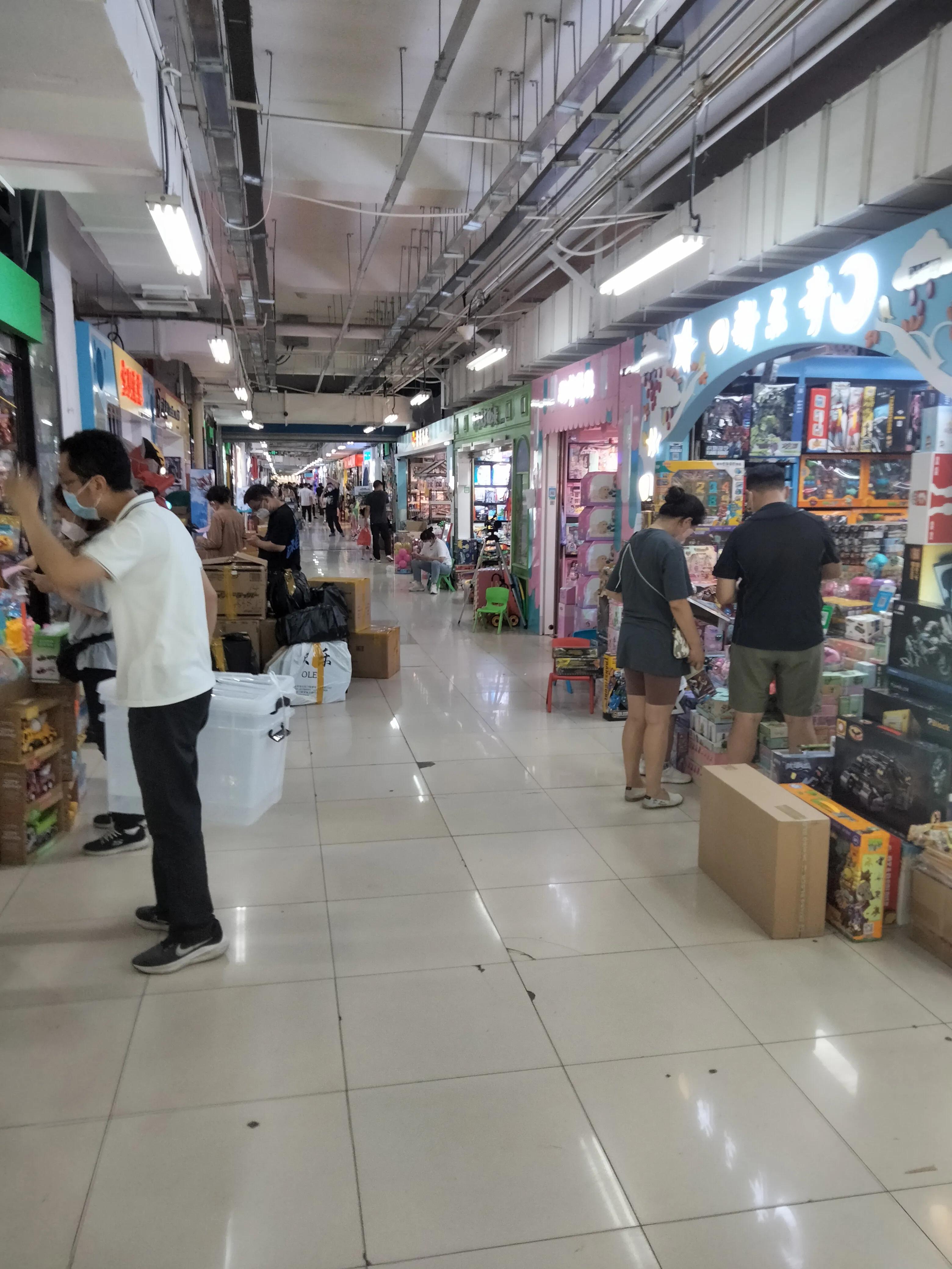 北京小商品批发市场(北京最大熟食批发市场在哪里)