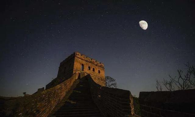 秦时明月汉时关，秦时明月汉时关中的关指的是什么（今天我们就讲讲秦汉的演变）
