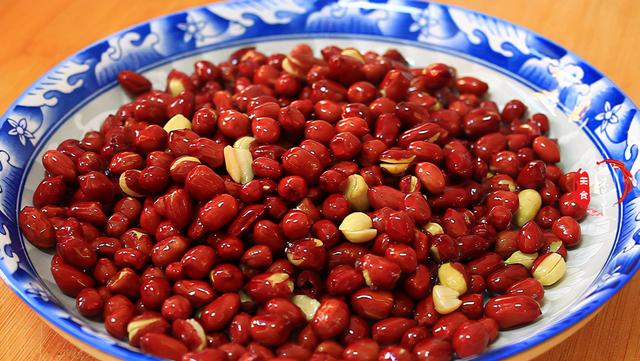 辣椒籽能不能吃，红辣椒籽能吃吗（这3道下酒菜要多吃）