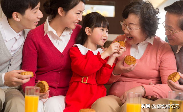 月饼有哪些口味，有哪些口味的月饼（这5种口味很受欢迎）