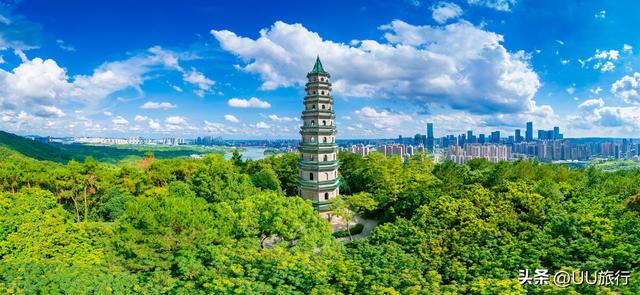 广西旅游攻略必去景点，广西旅行攻略必去景点有哪些（广西最值得去的10个地方）