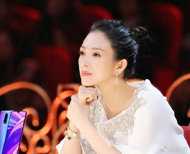 章子怡个人资料，章子怡个人资料及简历（43岁章子怡成戛纳电影节评委）