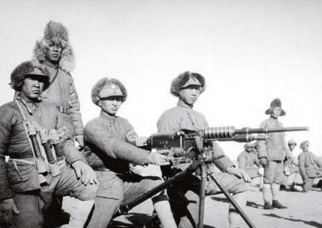 张学良敬佩的三个人，他说出3个人的名字